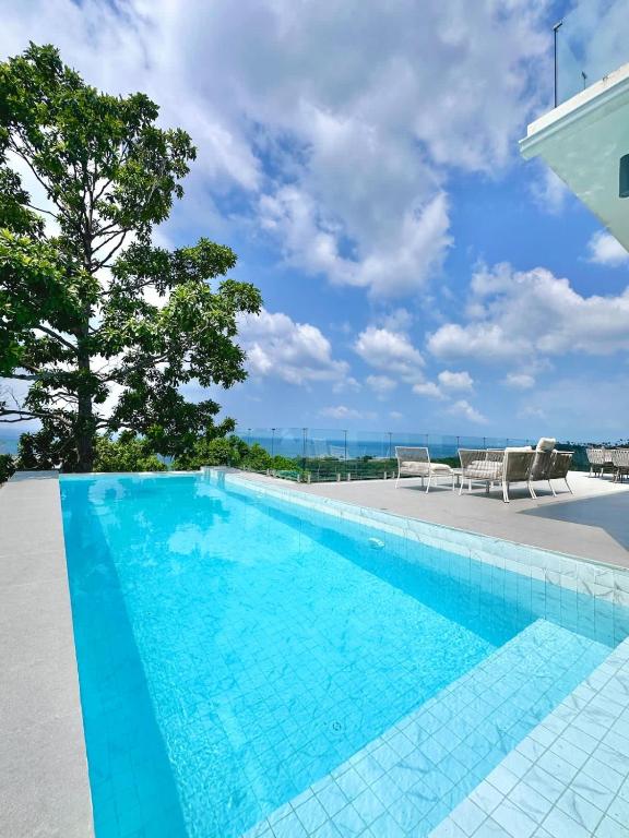 NEW La Vida Villa 270° rooftop Seaview – Koh Phangan